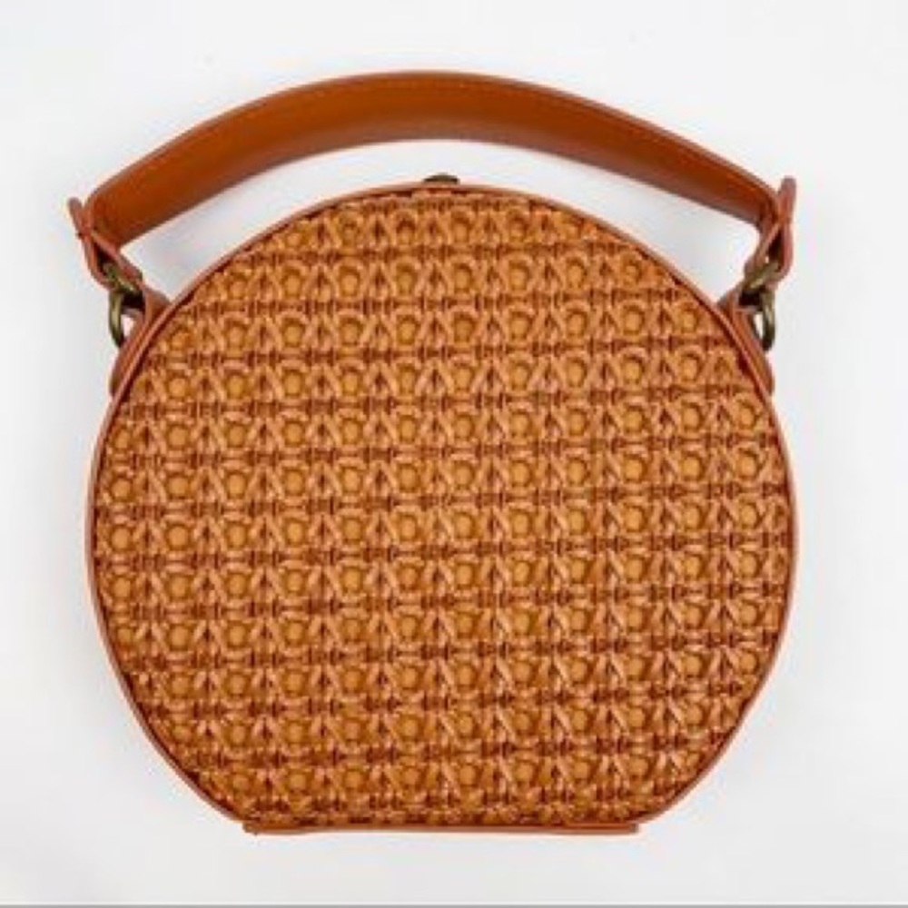 ❤️SOLD❤️Anthropologie Serena Woven Round Bag Crossbody Bag. - Picture 3 of 10